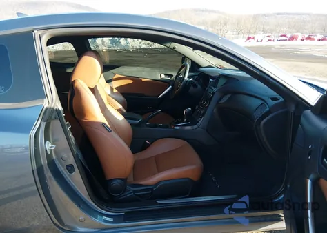 2015 Hyundai Genesis 3.8 Ultimate from USA, damaged, VIN KMHHU6KJ1FU122640